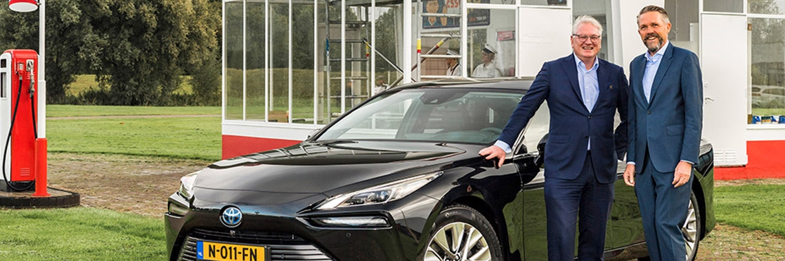 Directeur KNAC kiest Toyota Mirai